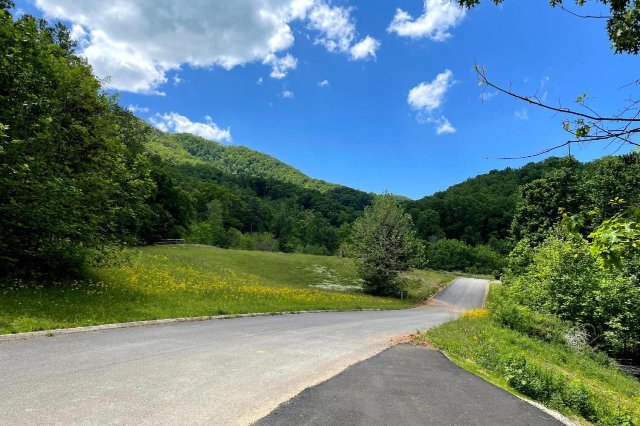 Villa Misty Mountain Retreat Sevierville Exterior foto