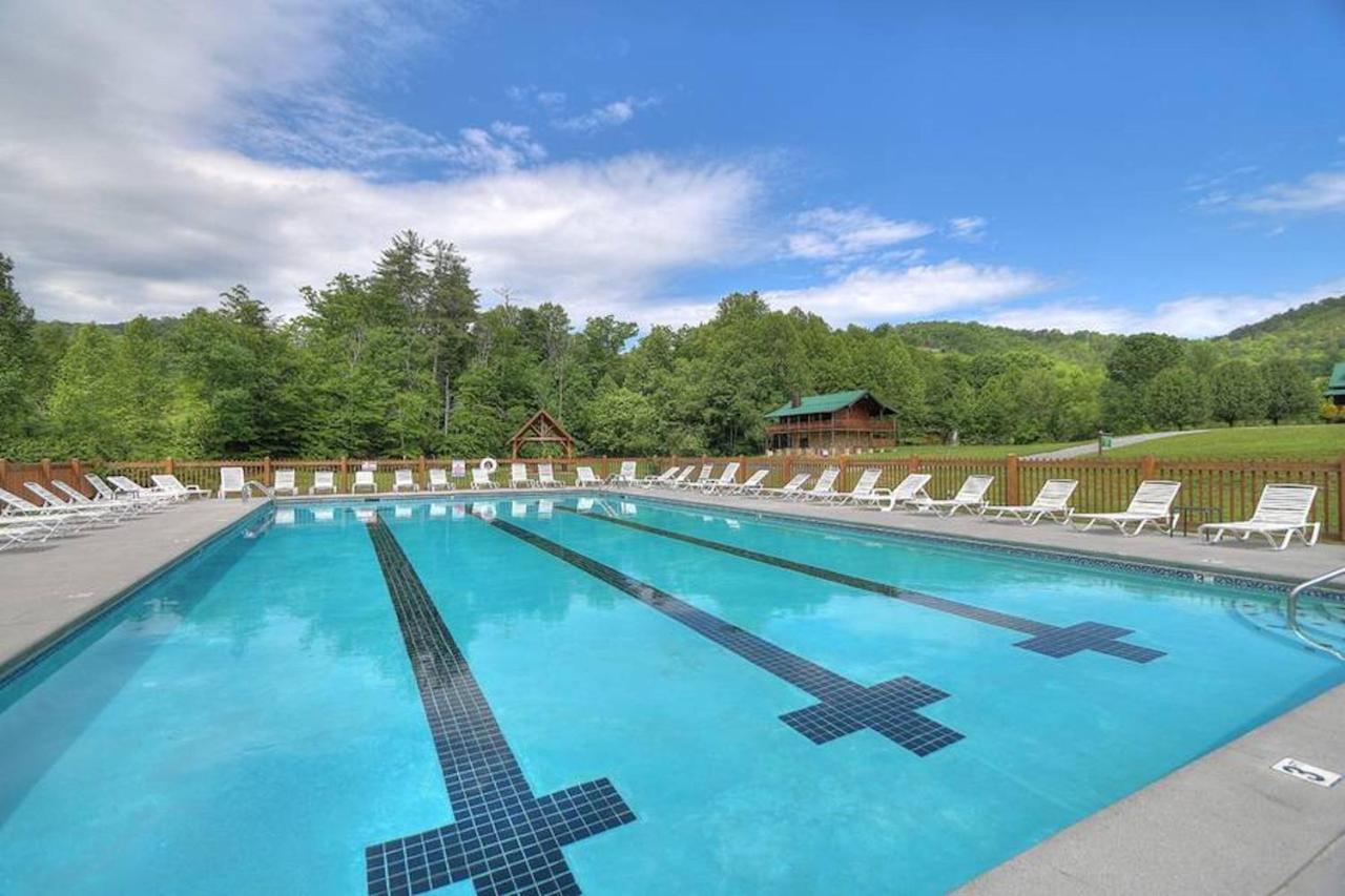 Villa Misty Mountain Retreat Sevierville Exterior foto