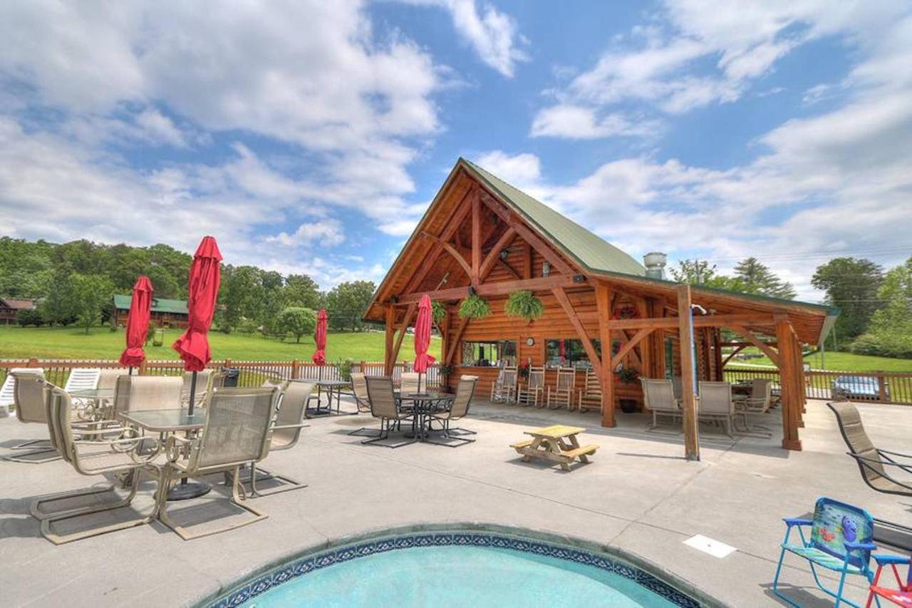 Villa Misty Mountain Retreat Sevierville Exterior foto